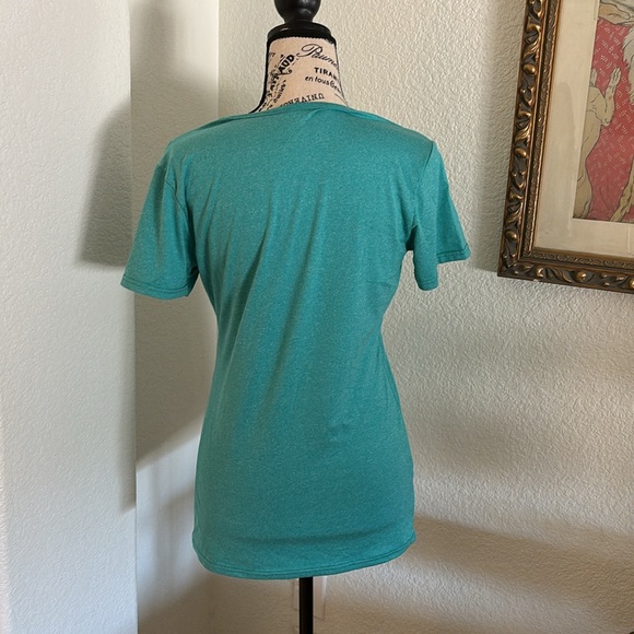 32 Degrees Cool Athletic Shirt - Picture 3 of 4